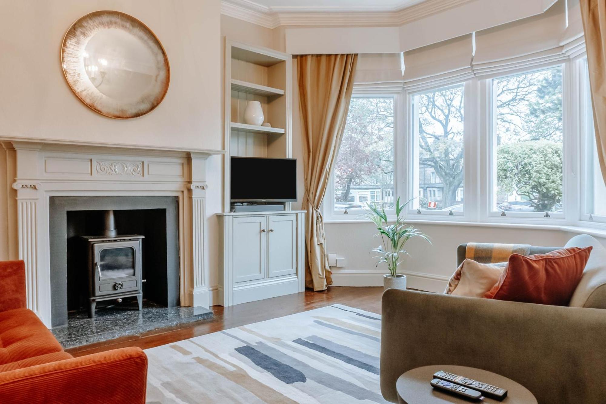 The Harrogate Townhouse Villa Exterior photo